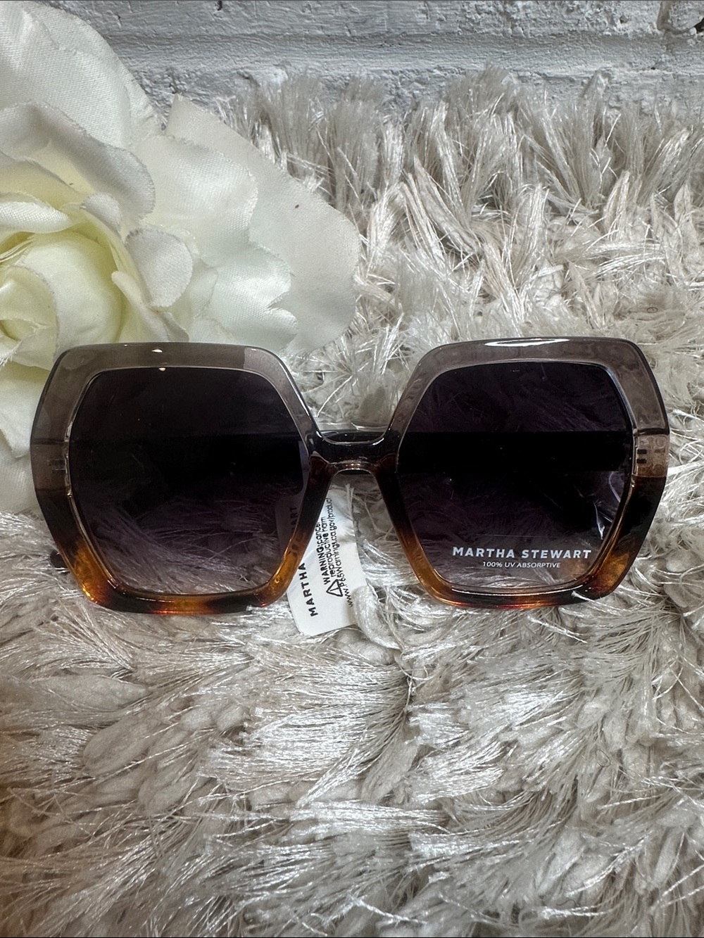 🆕NWT Martha Stewart Hexagon Sunglasses in Tortoiseshell Brown and Gray Gradient